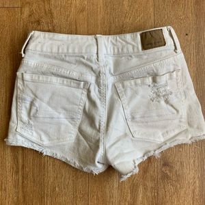 White high waisted shorts
